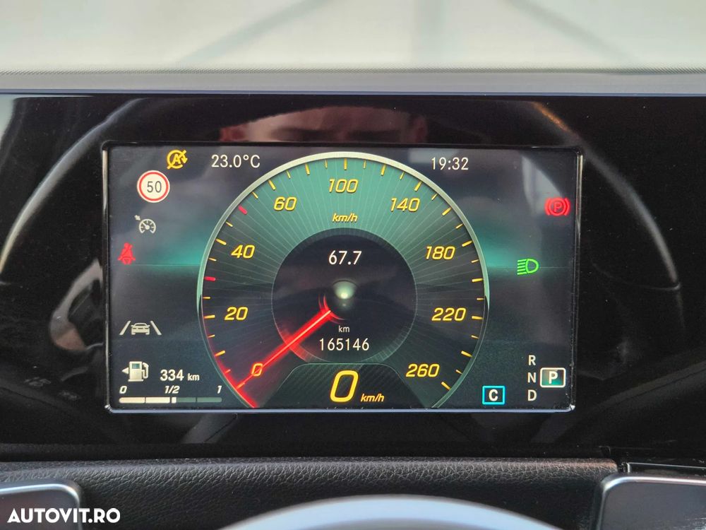Mercedes-Benz GLB 200 d 8G-DCT Progressive Advanced - 9