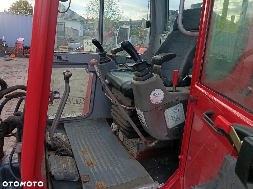 Yanmar B25V - 5