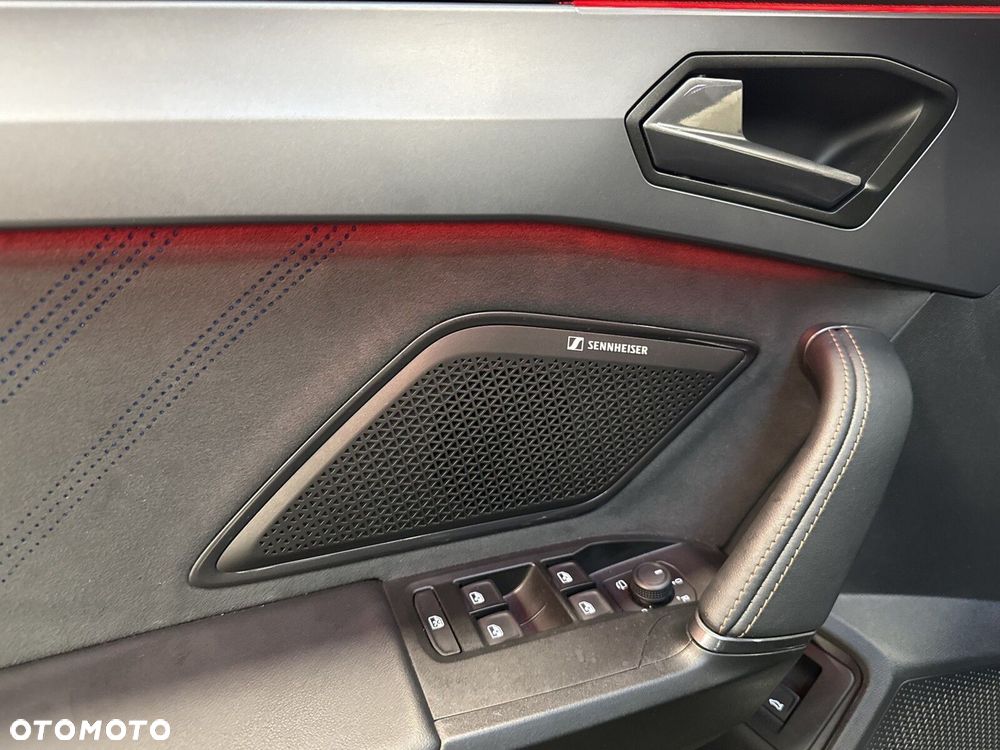 Cupra Formentor 1.5 eTSI mHEV DSG - 11