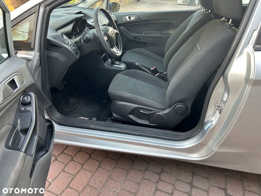 Ford Fiesta - 19