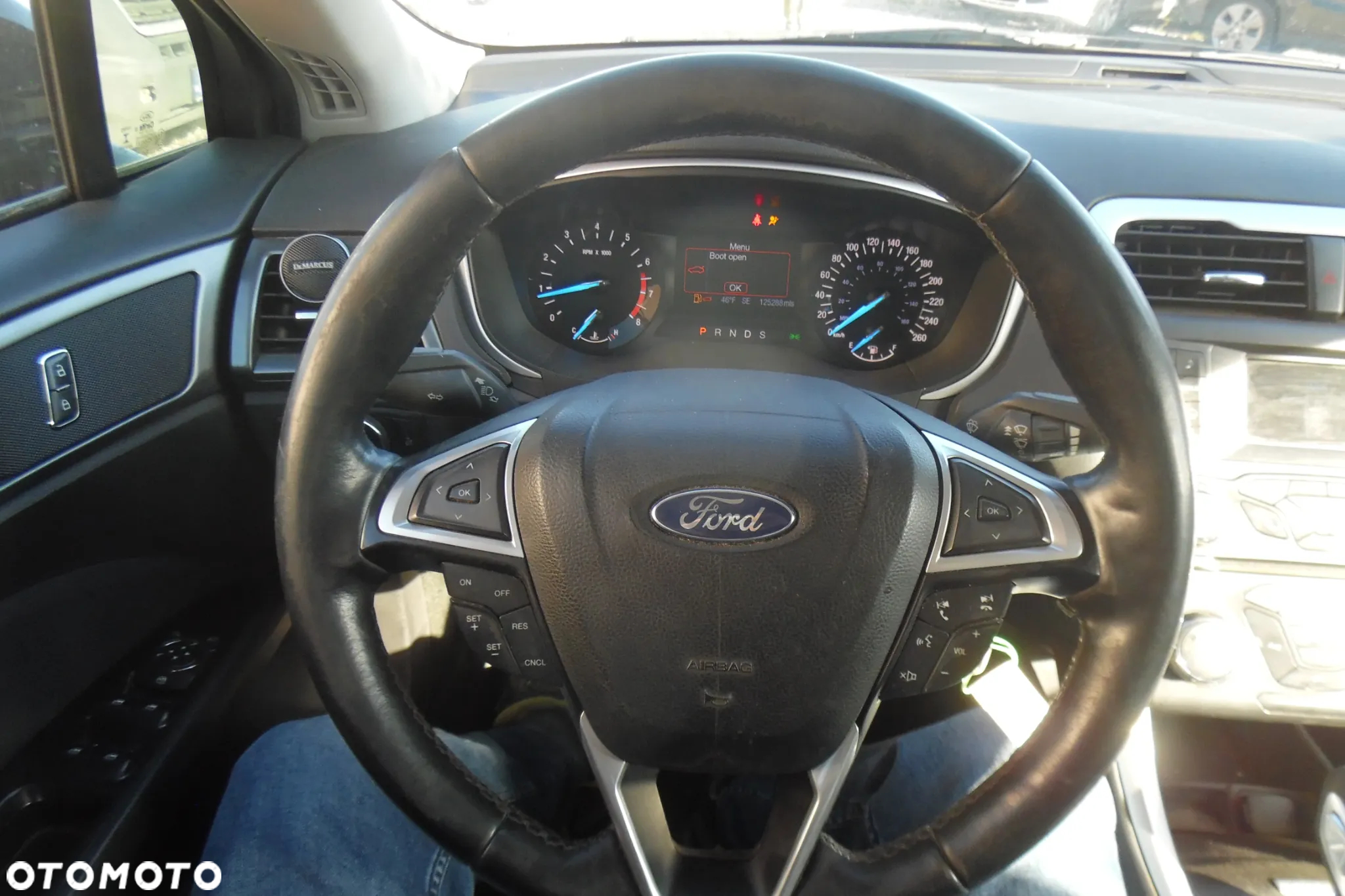 Ford Fusion - 12