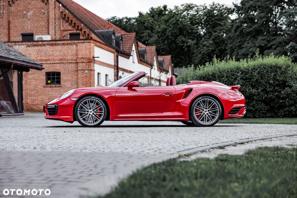 Porsche 911 - 8