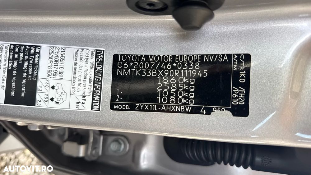 Toyota C-HR 1.8 HSD 122 CP 4x2 CVT Core - 38