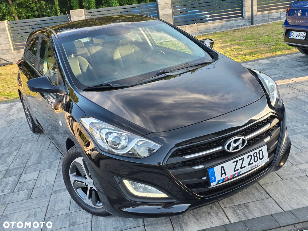 Hyundai i30 blue 1.4 Passion - 7
