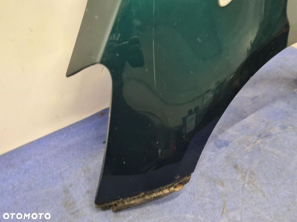 TOYOTA YARIS II LIFT BŁOTNIK PRZÓD LEWY 6S3 - 3