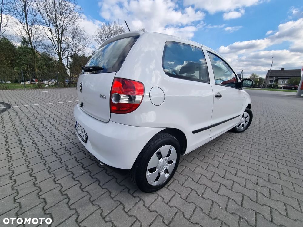 Volkswagen Fox - 12