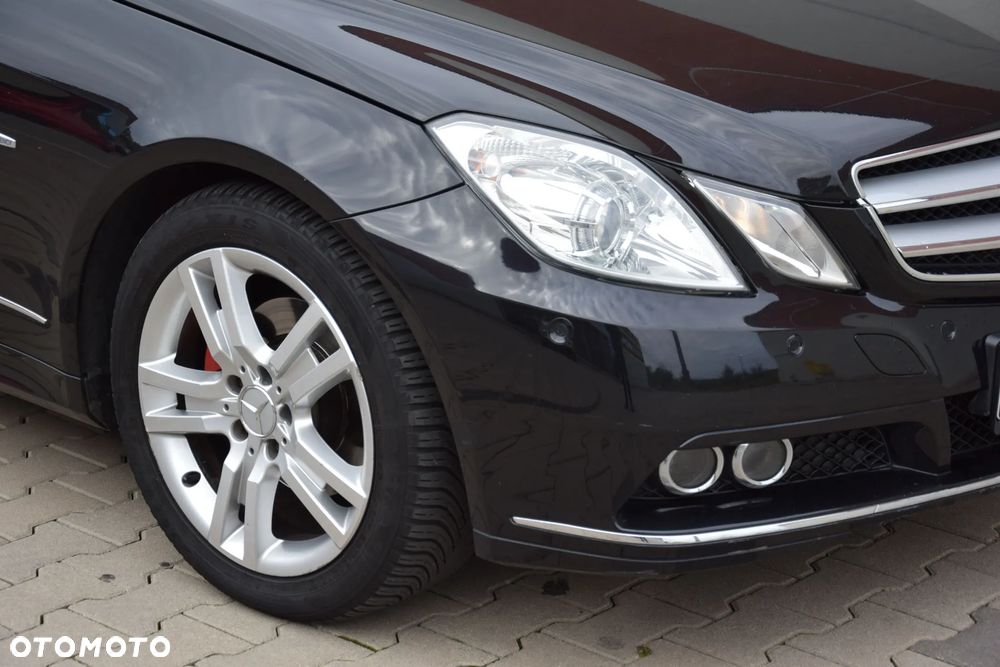 Mercedes-Benz Klasa E 250 CGI BlueEFFICIENCY Automatik Avantgarde - 37