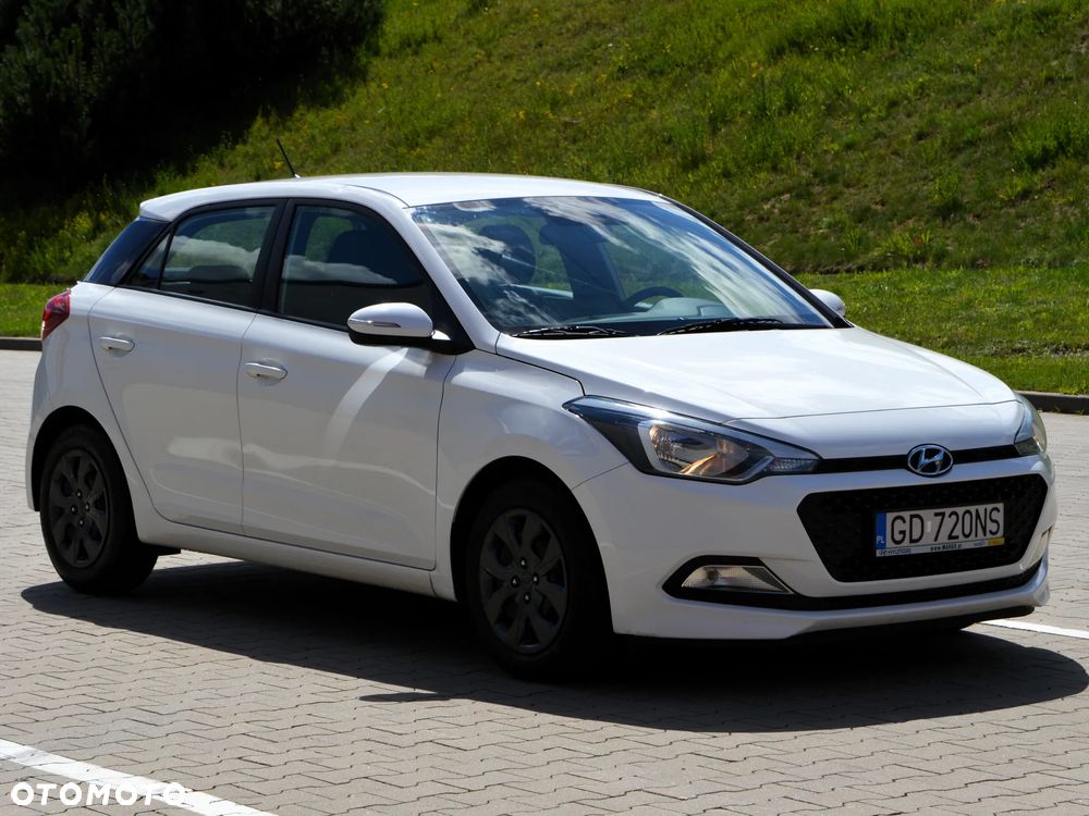 Hyundai i20 1.2 BlueDrive Classic + - 3
