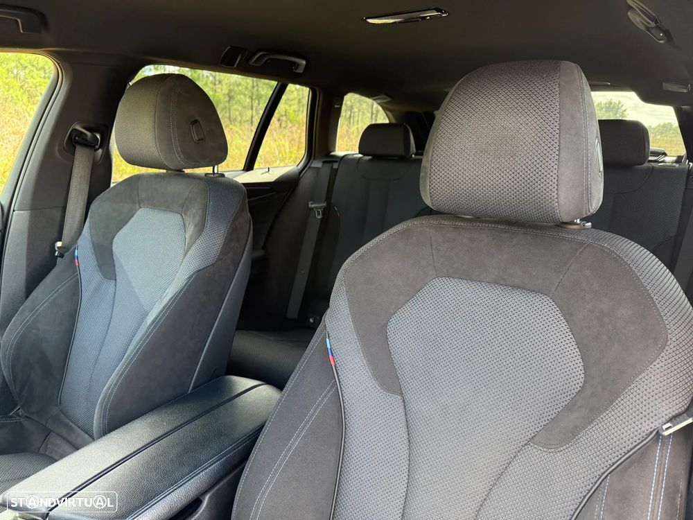 BMW 530 e Pack Desportivo M - 13