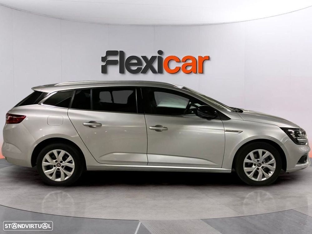 Renault Mégane Sport Tourer - 3