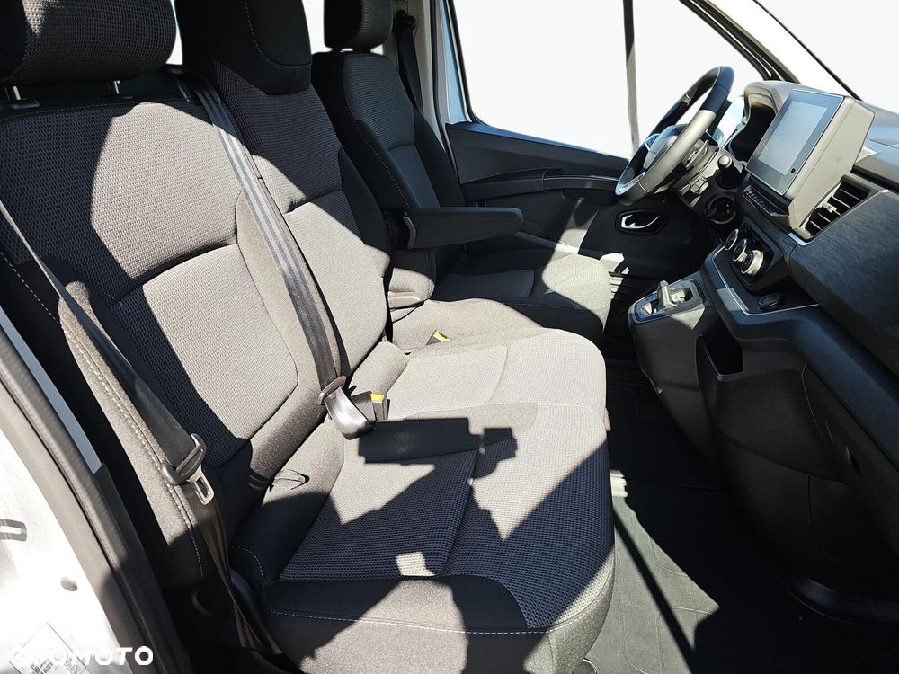 Renault Trafic - 17