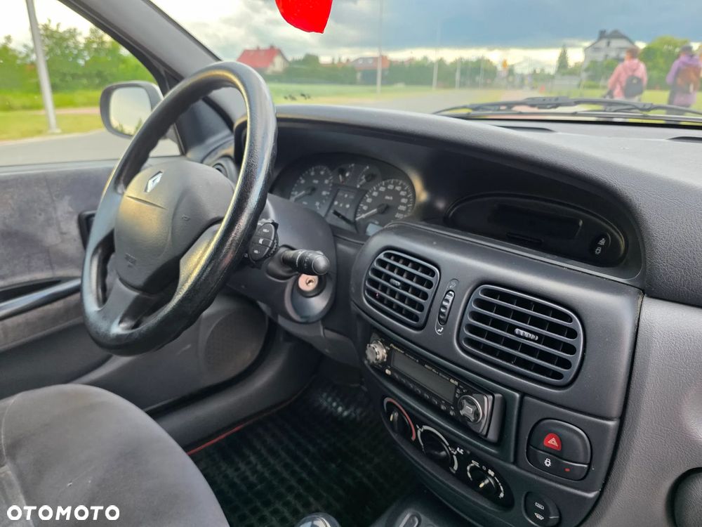 Renault Megane - 10