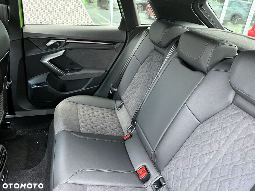 Audi RS3 Sportback - 23