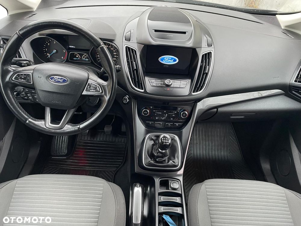 Ford C-MAX 1.5 TDCi Start-Stop-System Titanium - 25