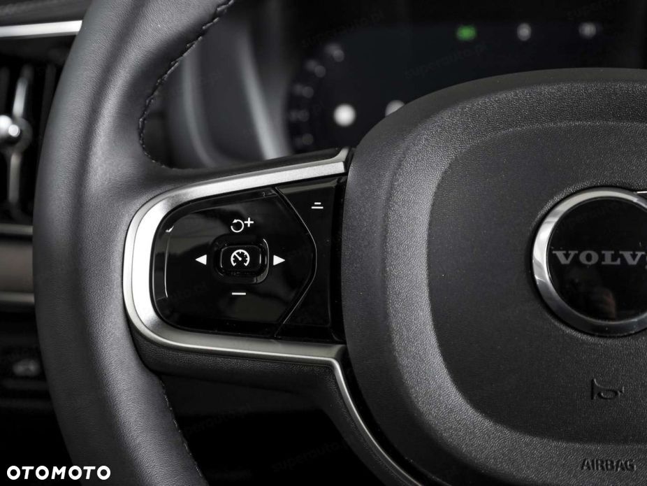Volvo XC 90 B5 B AWD Ultra Bright 7os - 12