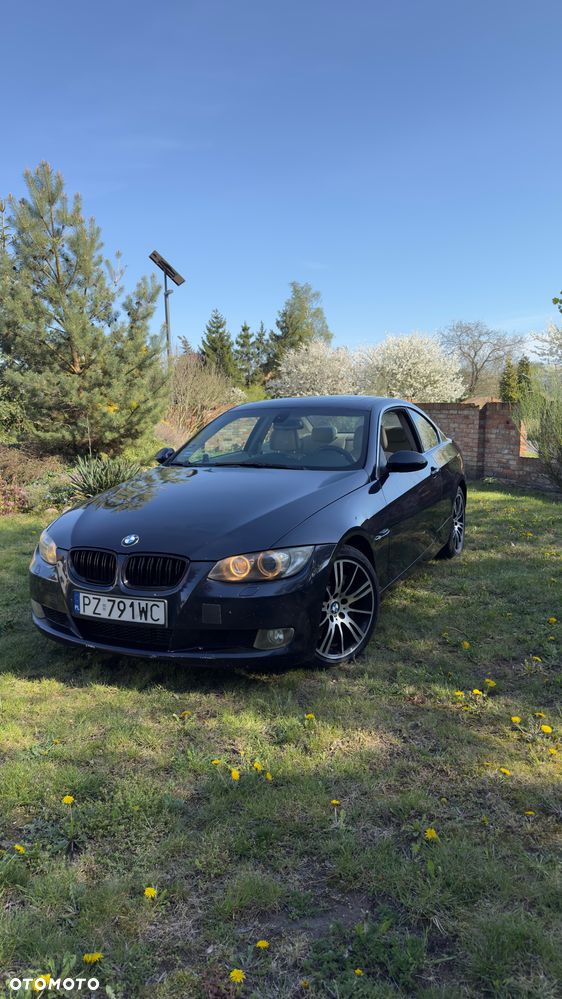 BMW Seria 3 335i - 1