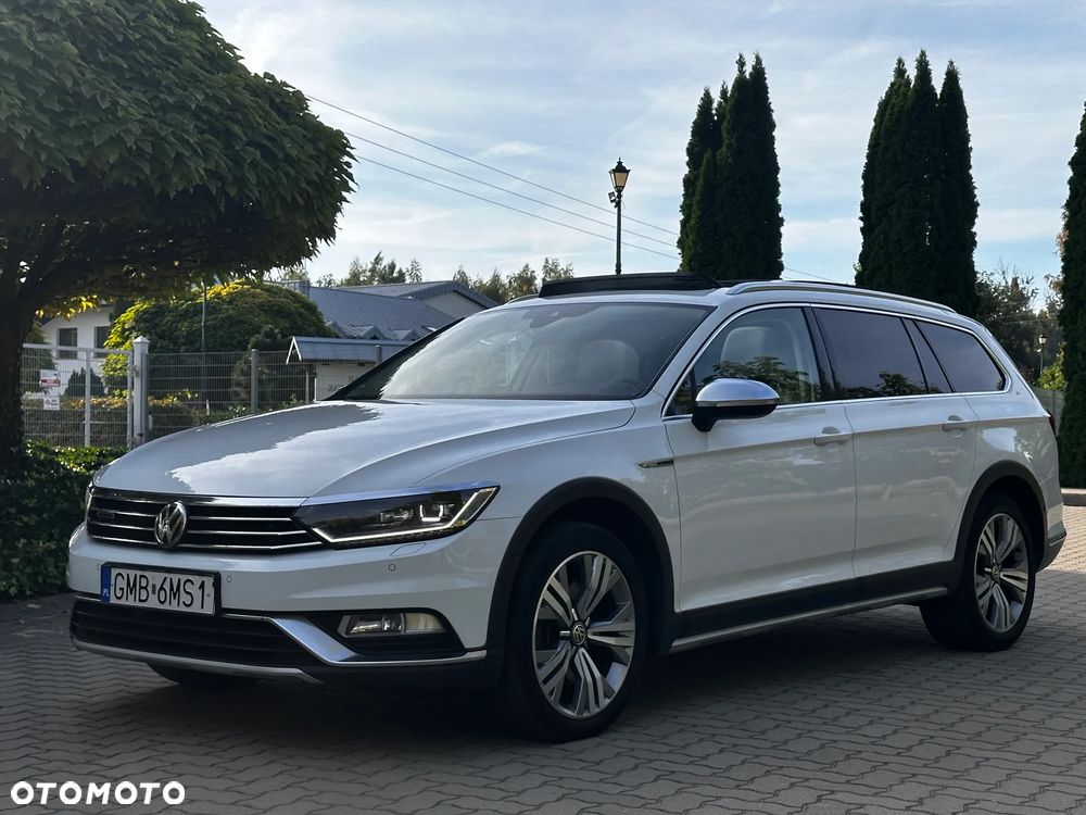 Volkswagen Passat Alltrack 2.0 TDI SCR 4Motion DSG - 28