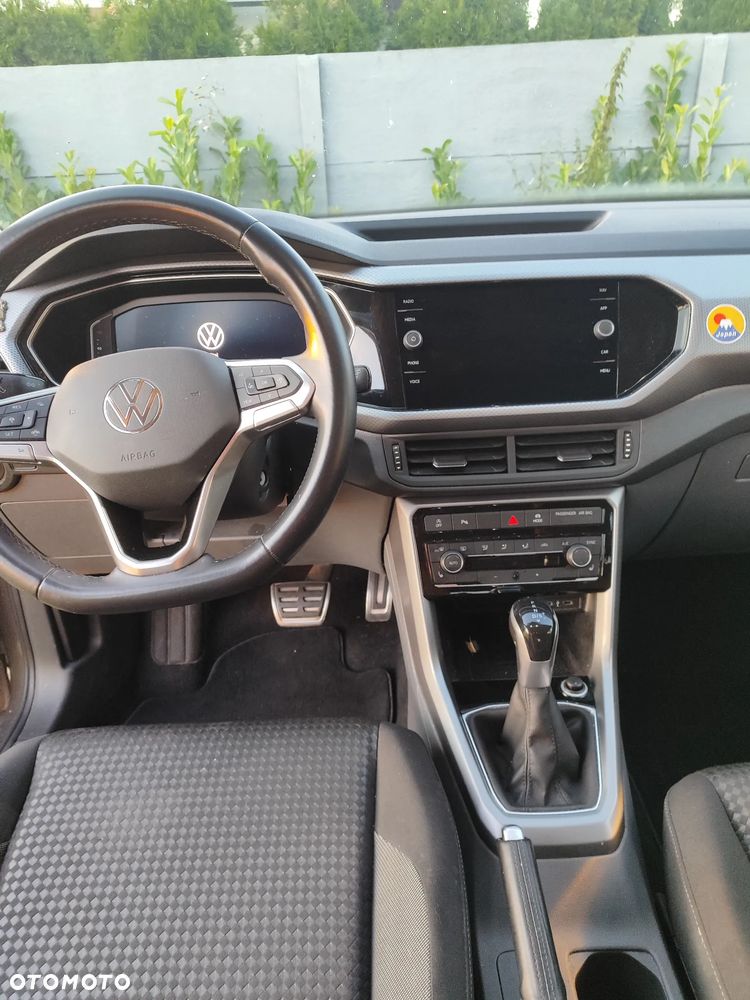 Volkswagen T-Cross 1.0 TSI Active DSG - 7