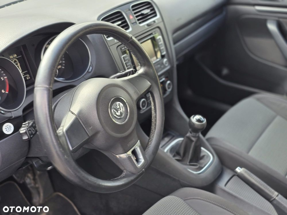 Volkswagen Golf 1.6 TDI BMT Highline - 19