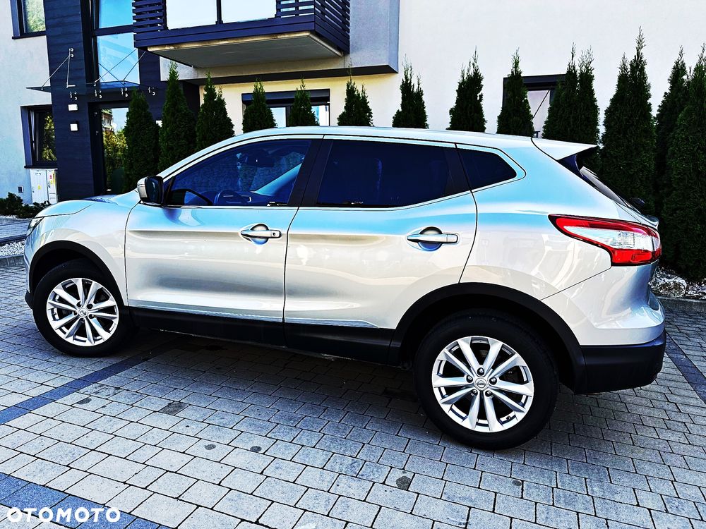 Nissan Qashqai 1.6 dCi Xtronic TEKNA - 18