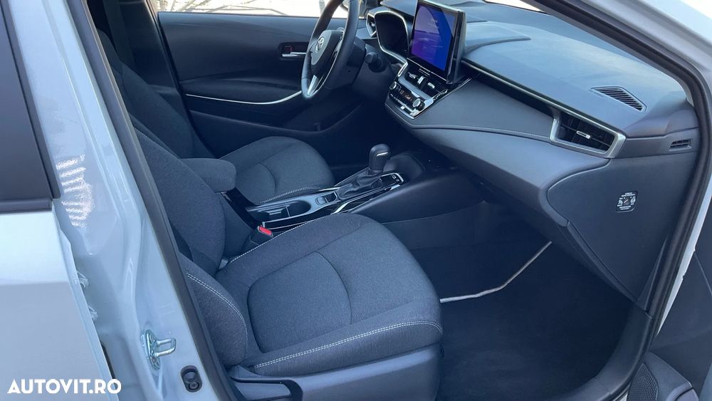 Toyota Corolla 1.8 HSD Dynamic - 7