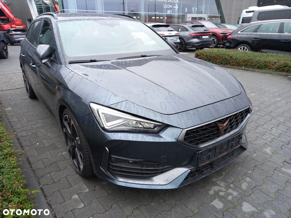 Cupra Leon Sportstourer 2023 photo 2