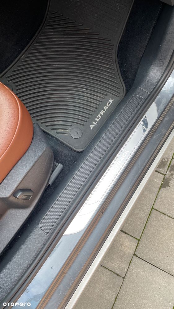 Volkswagen Golf Alltrack 1.8 TSI BMT 4Mot DSG - 24