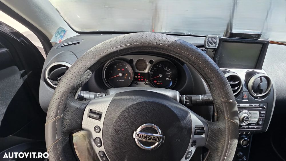 Nissan Qashqai 2.0 DCI All Mode 4x4 Tekna Plus - 11