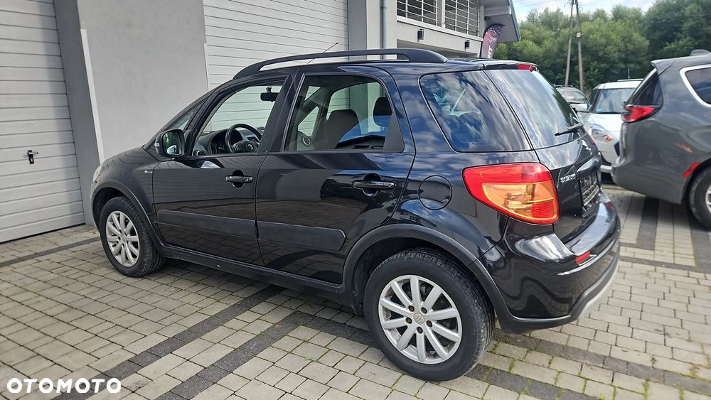Suzuki SX4 1.6 VVT 4x4 Style - 9