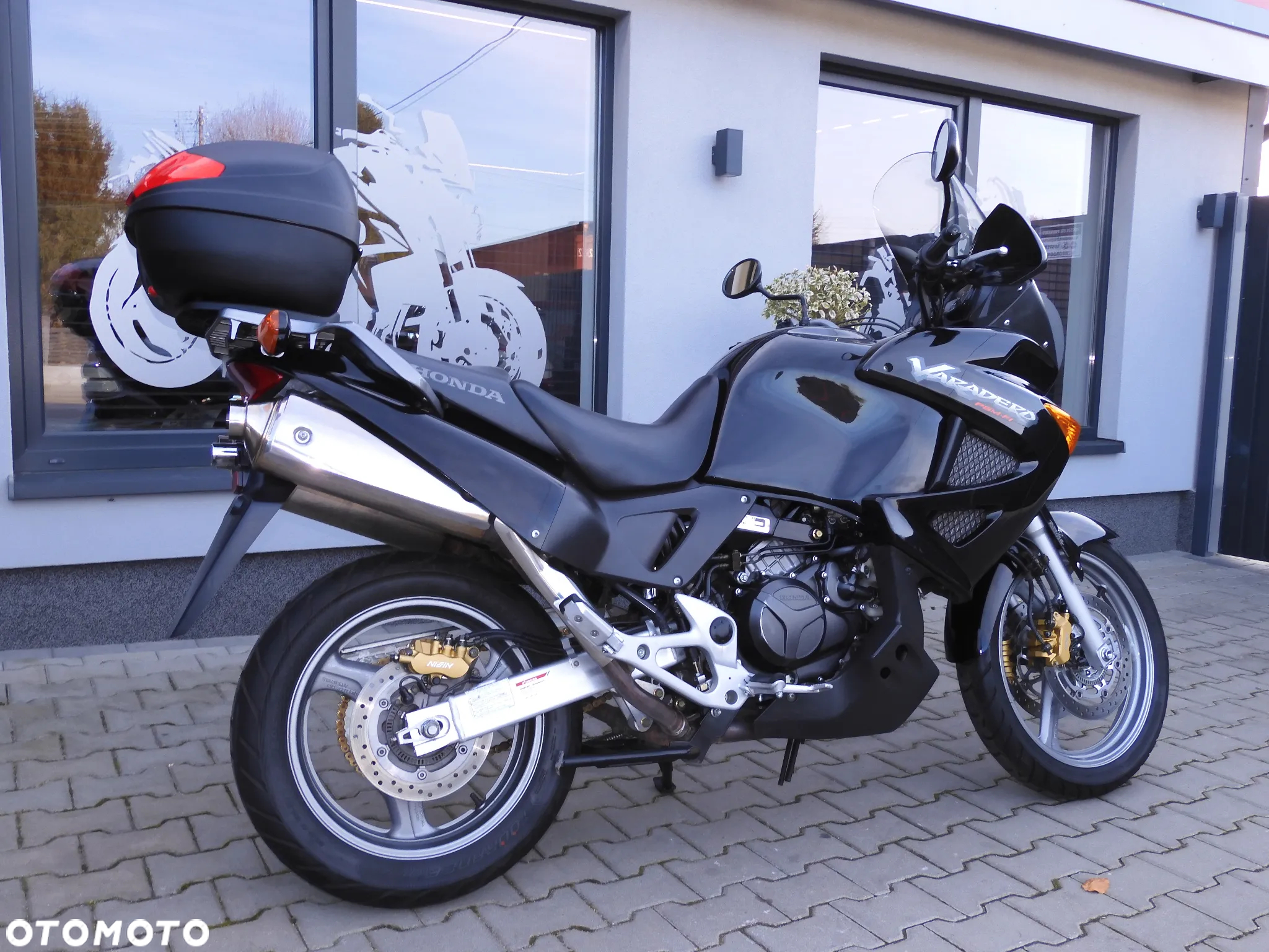 Honda XL - 9