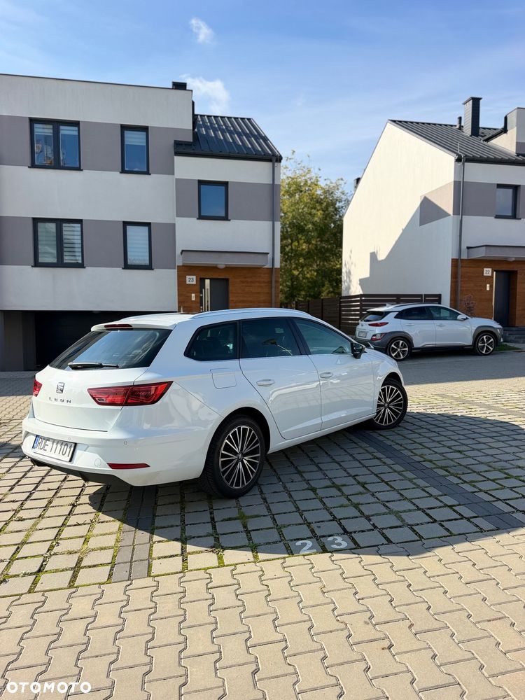 Seat Leon 2.0 TDI Xcellence S&S DSG - 8