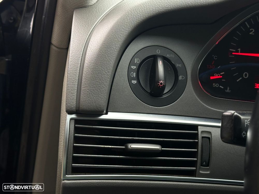 Audi A6 2.0 TDI Exclusive - 10