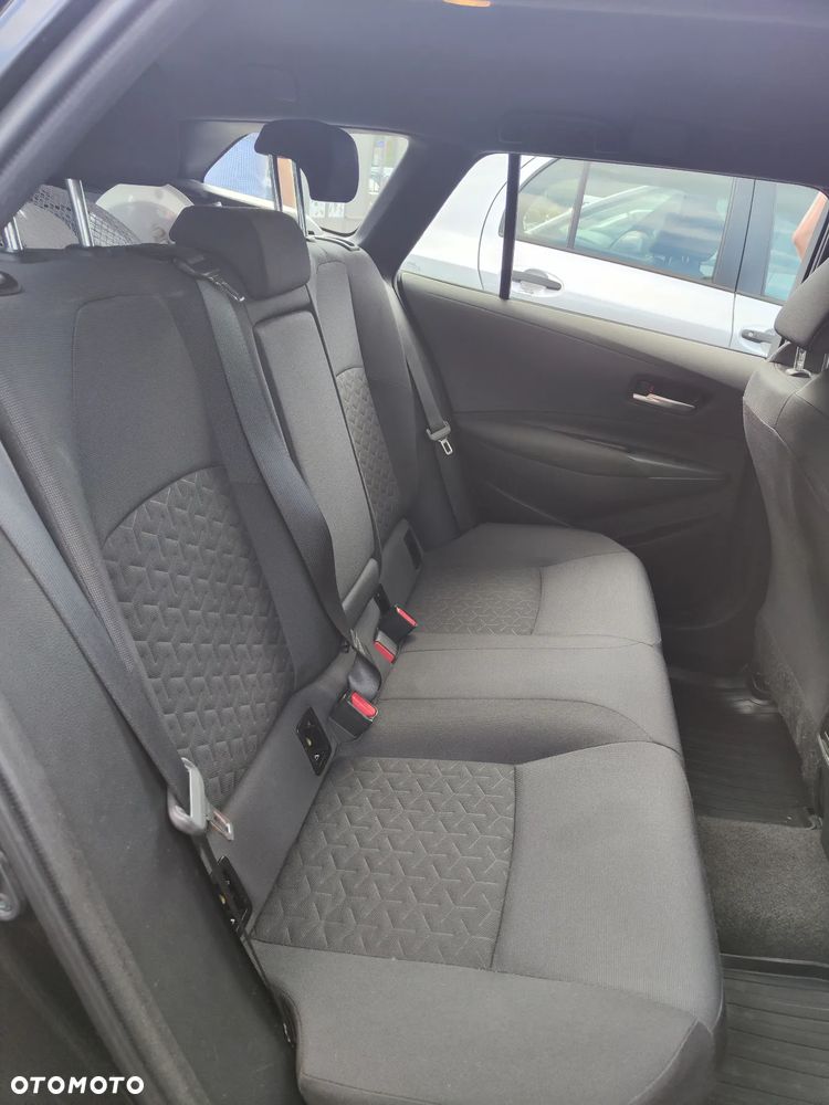 Toyota Corolla 1.8 Hybrid Comfort - 6