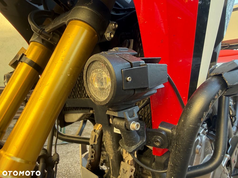 Honda CRF - 9