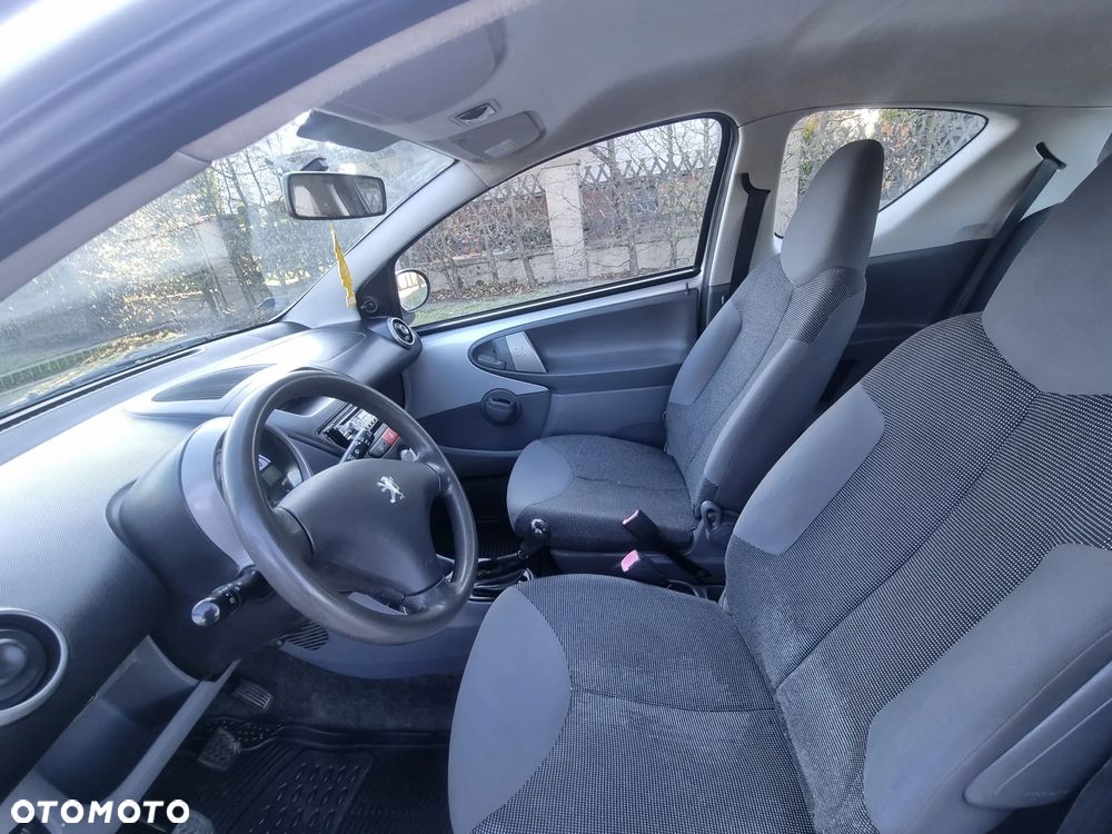 Peugeot 107 1.0 Happy - 14