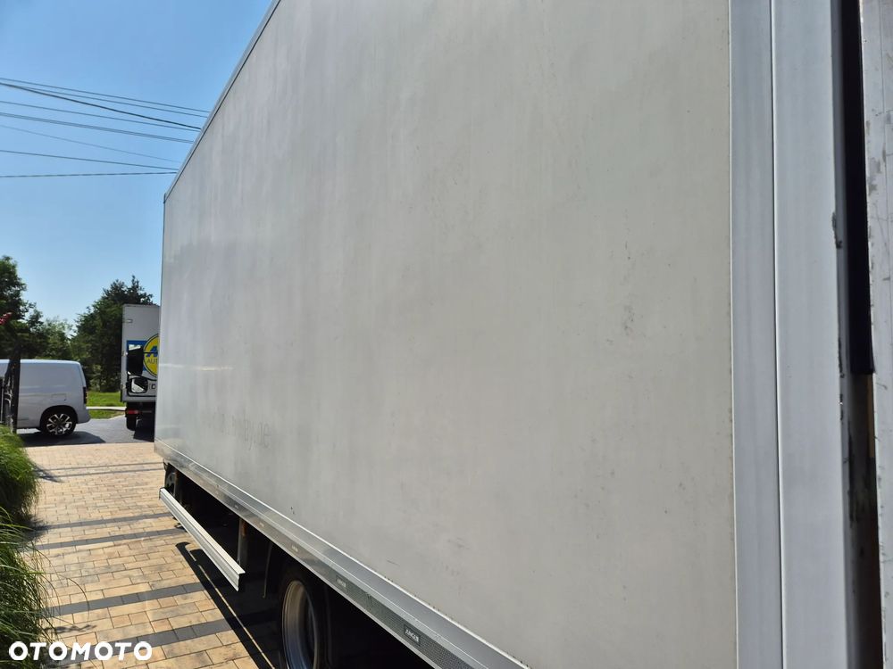 Mitsubishi CANTER 75C18 DMC 7499KG KONTENER 6.20 DŁ WINDA SPROWADZONY - 9