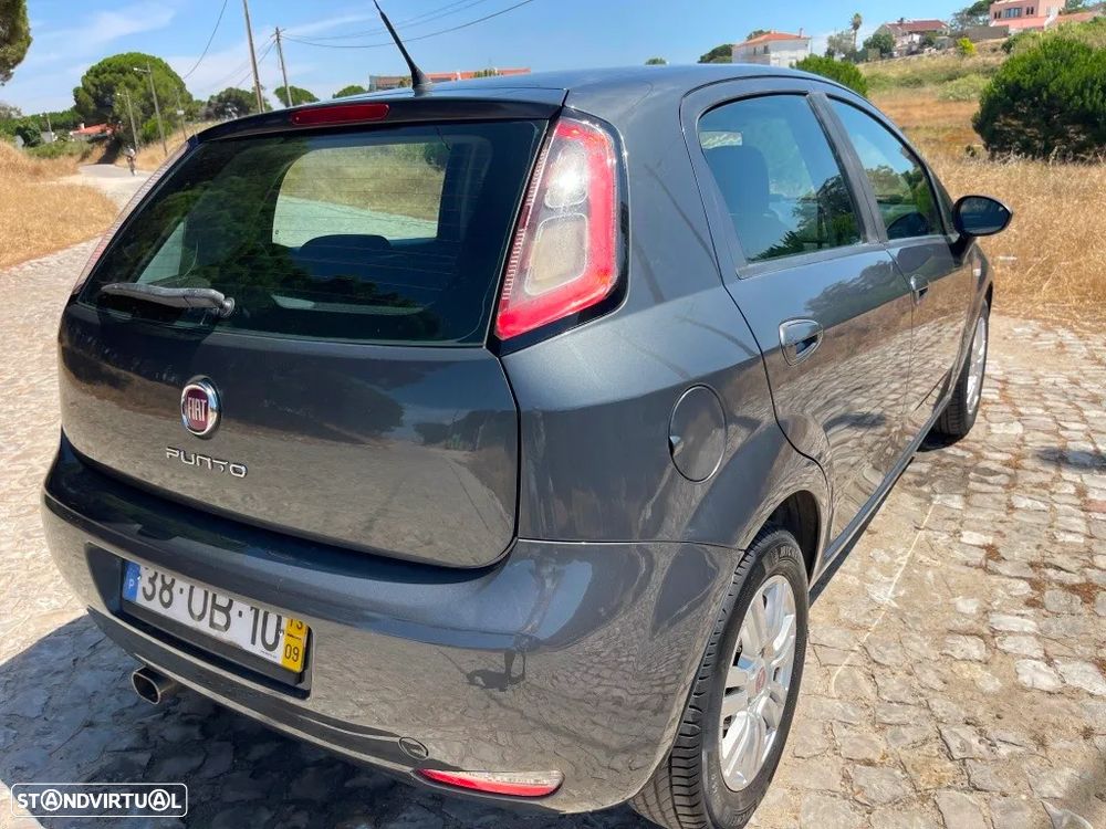 Fiat Punto 1.2 Lounge S&S - 20