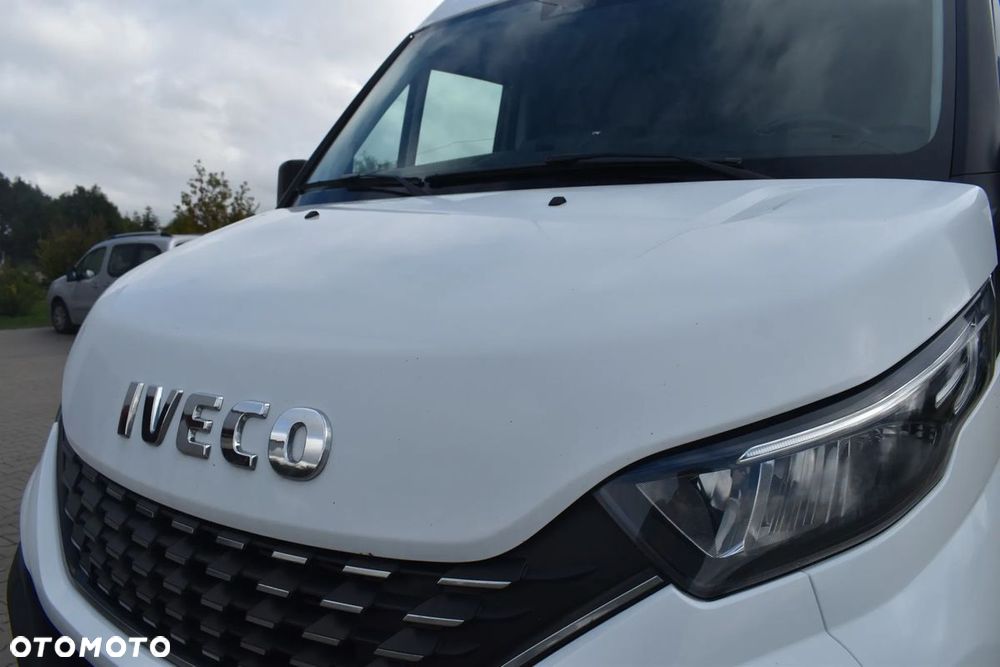 Iveco Daily - 12