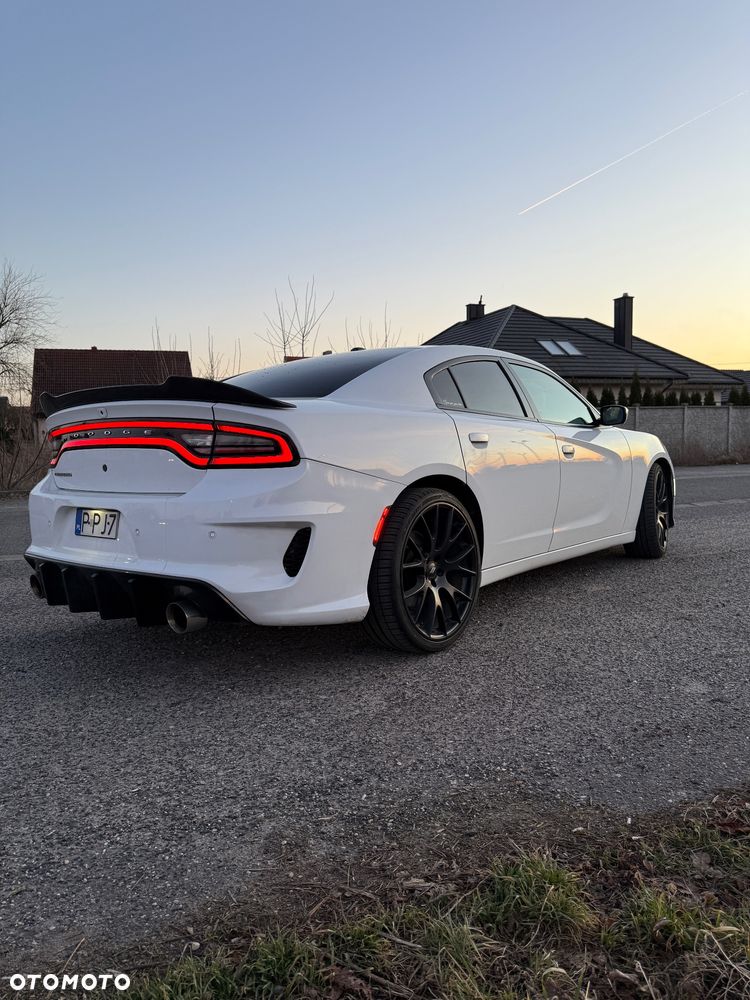 Dodge Charger - 3