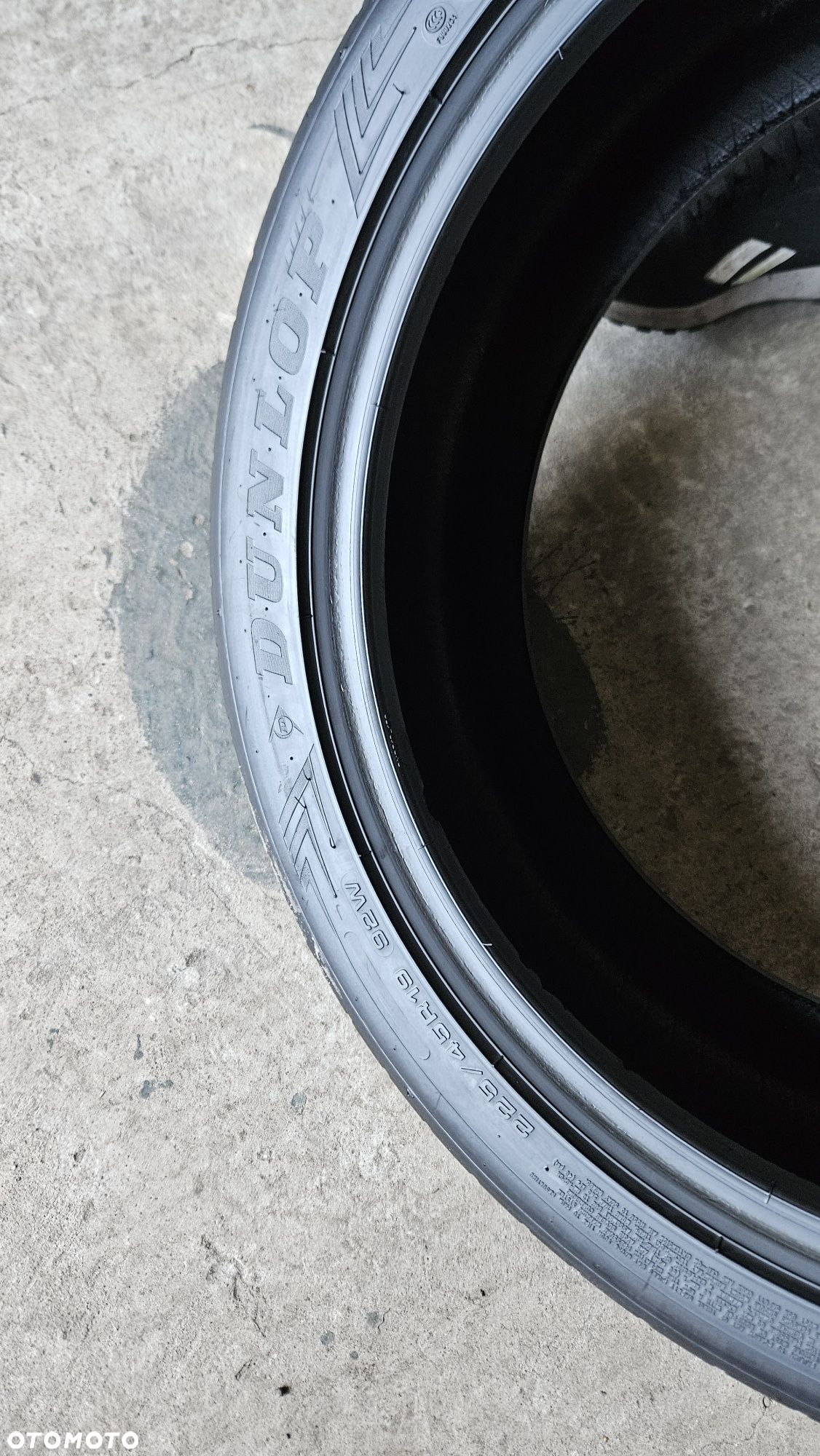 opony używane 225/45R19 Dunlop SP Sport maxx RT 2 RSC RUNFLAT - 7