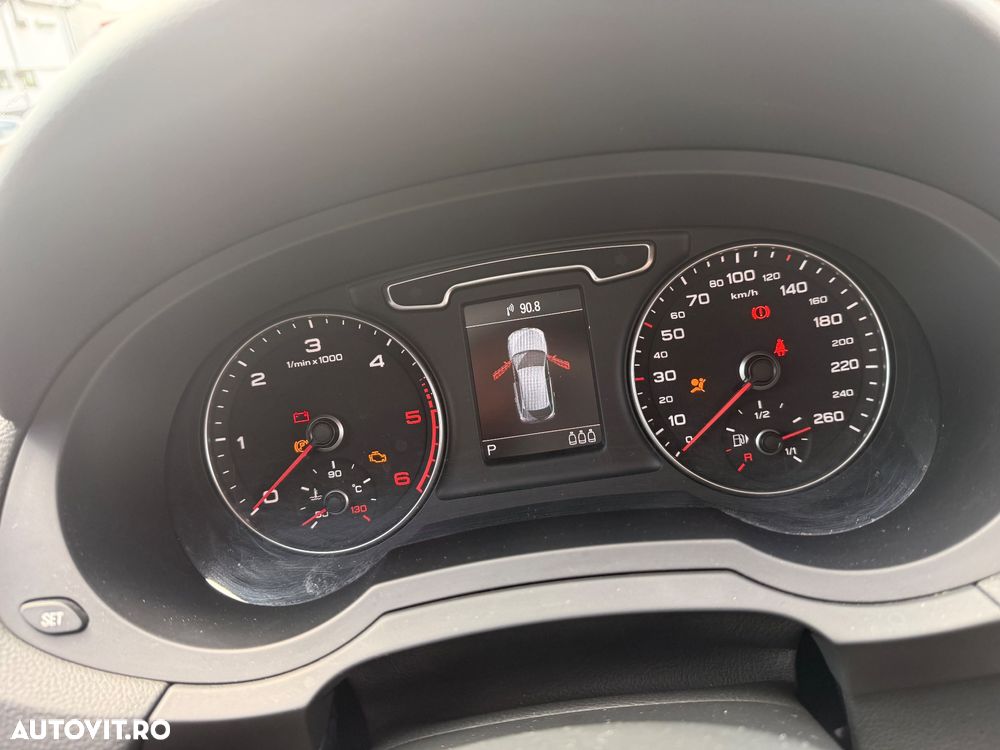 Audi Q3 2.0 TDI Quattro Stronic - 10
