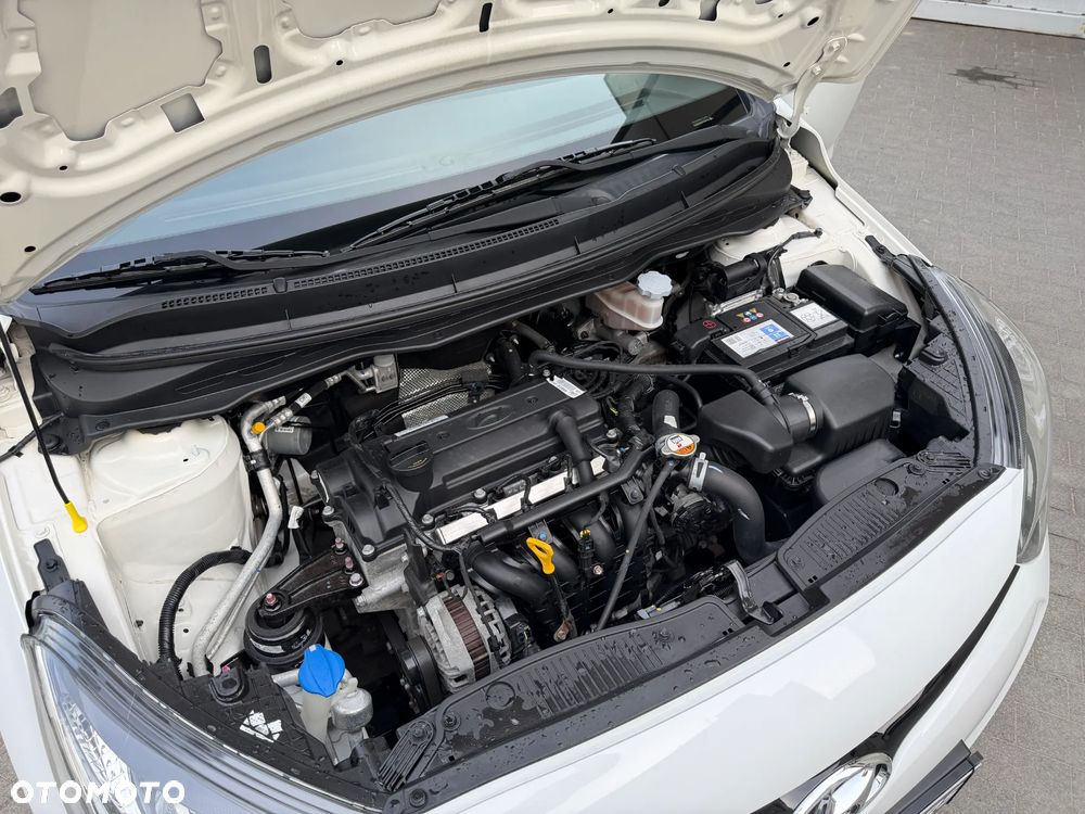 Hyundai i20 1.25 Wersja Jubileuszowa - 23