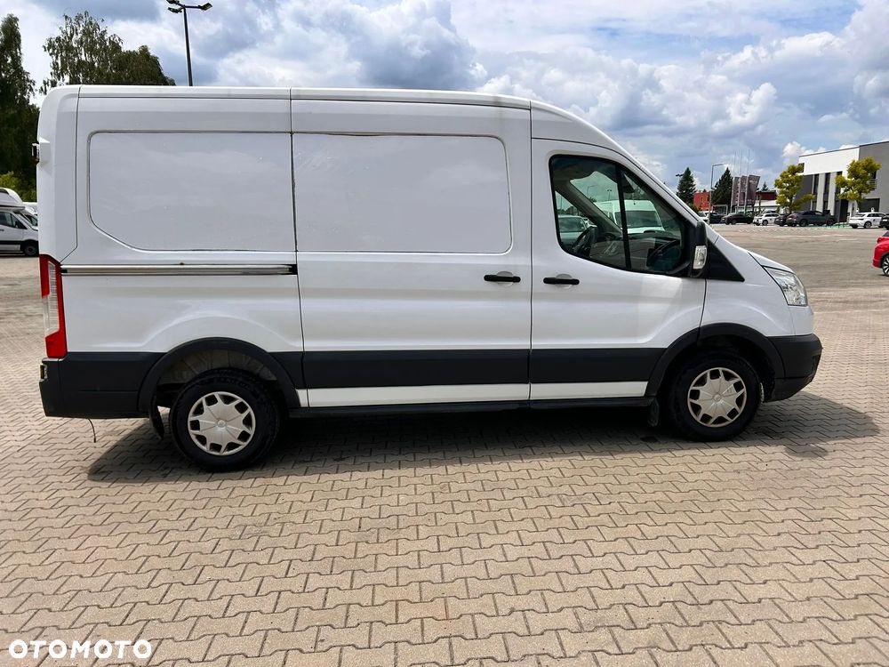 Ford Tranzit - 1