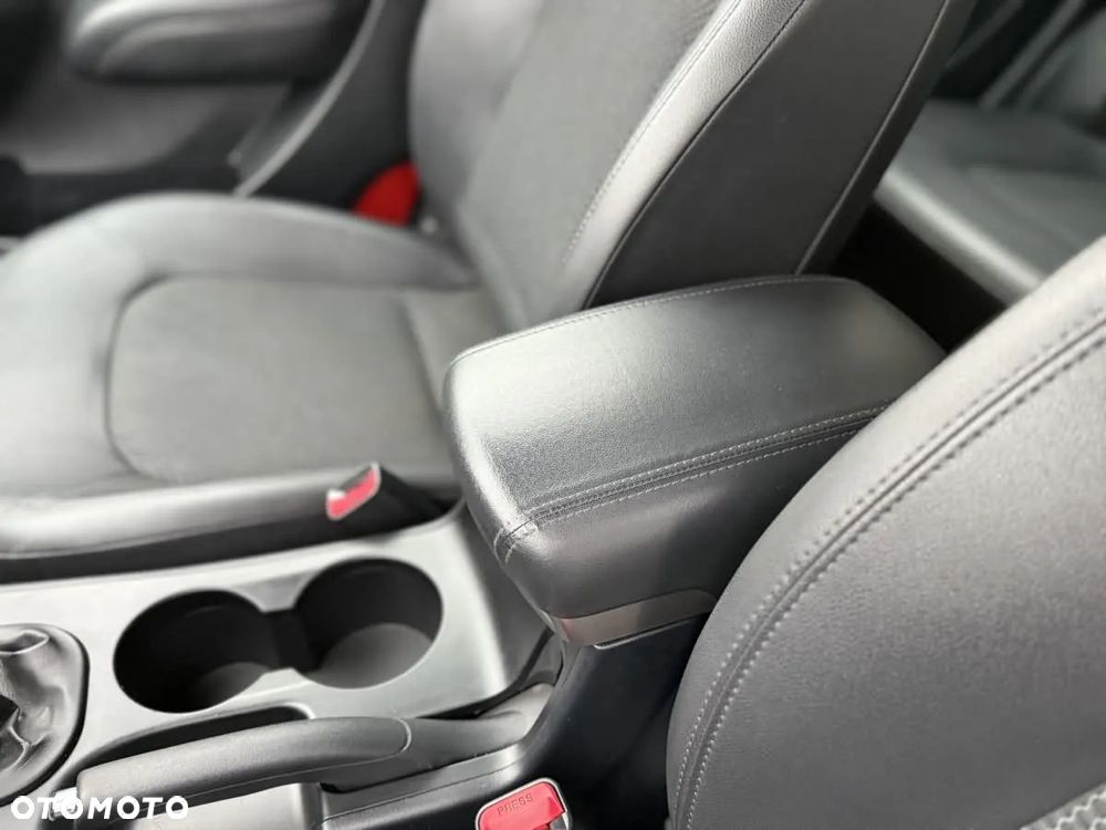 Hyundai ix35 2.0 2WD Style - 30