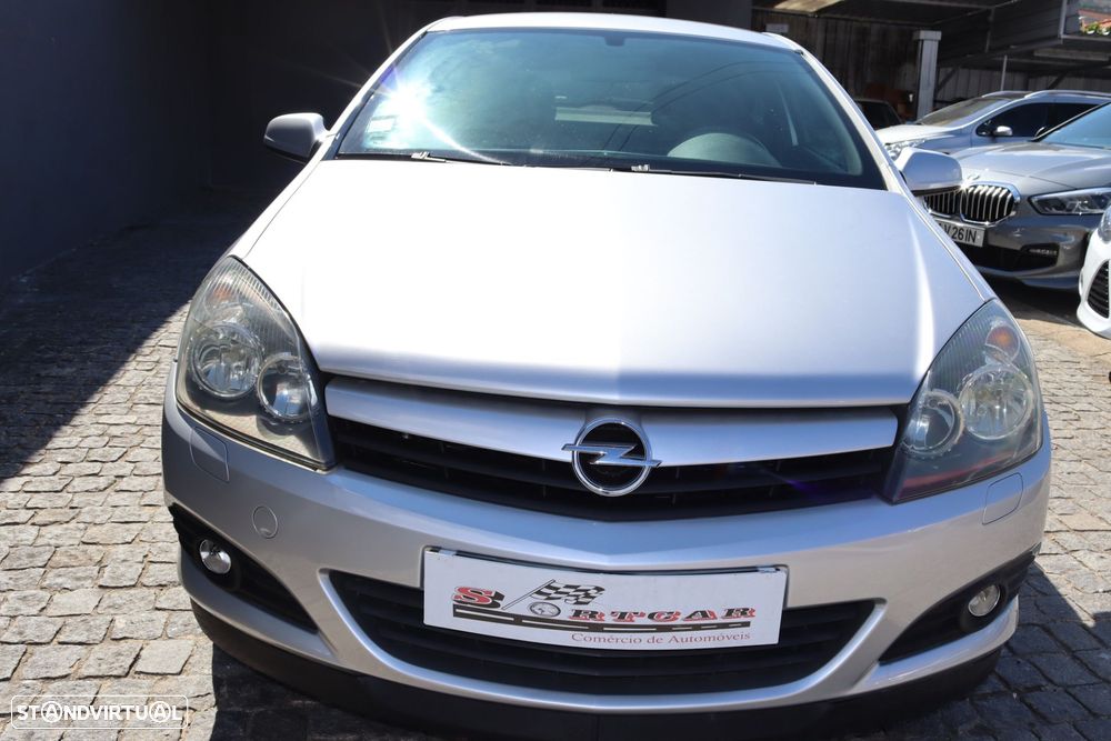Opel Astra GTC 1.3 CDTi - 5