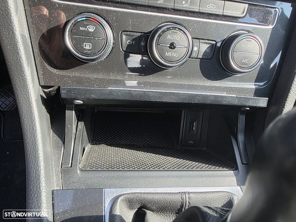 VW Golf 1.6 TDI Stream - 30