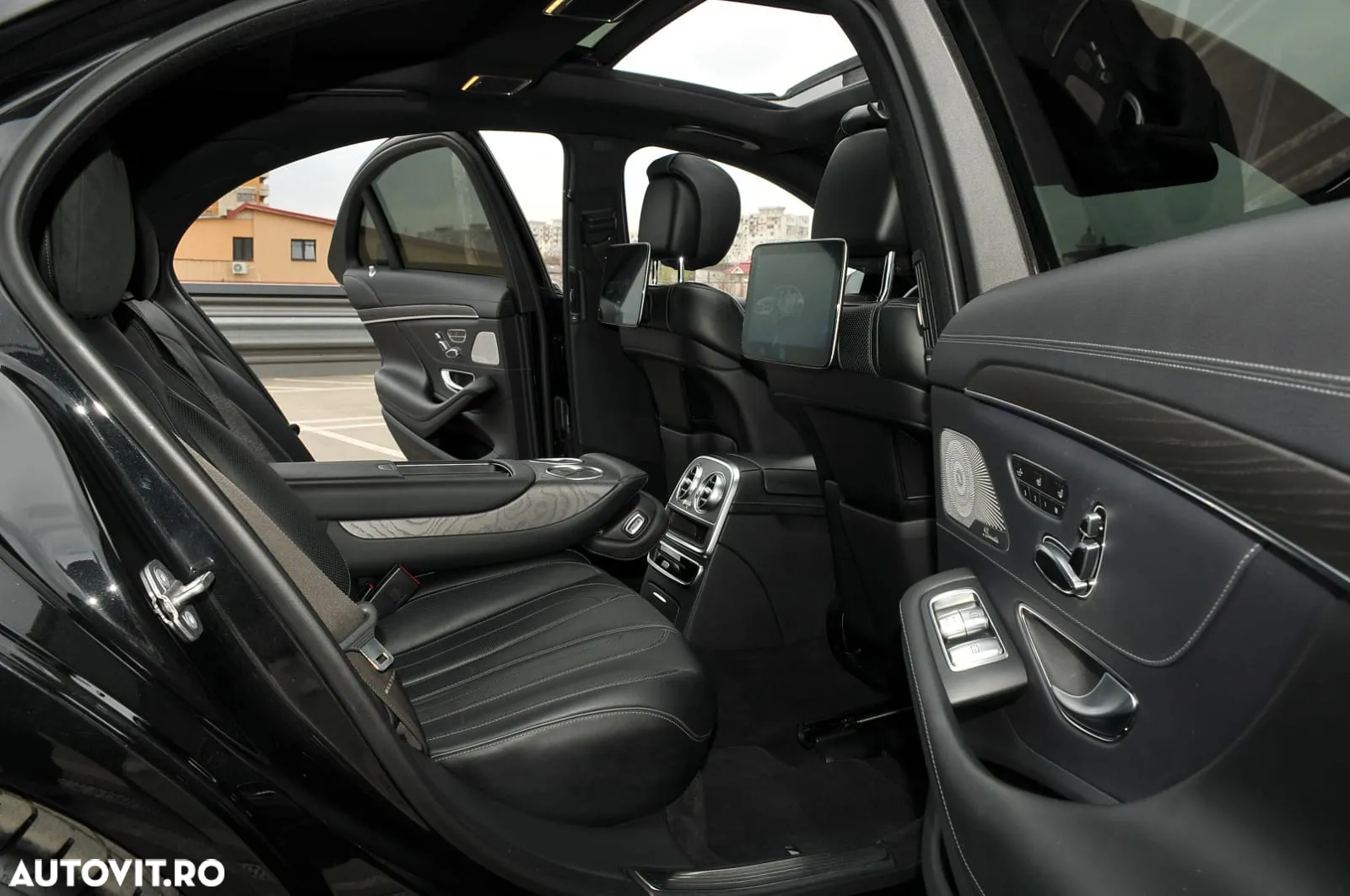 Mercedes-Benz S 350 d 4Matic L 9G-TRONIC - 37