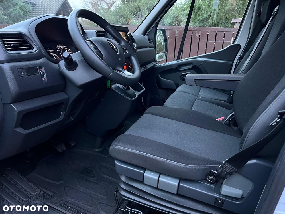 Renault Master - 11