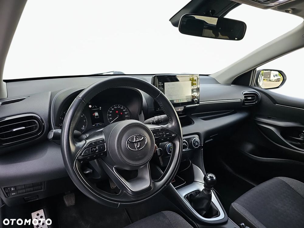 Toyota Yaris 1.5 Comfort - 4