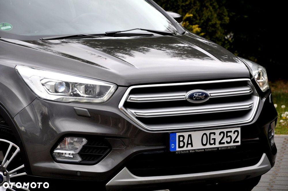 Ford Kuga - 12